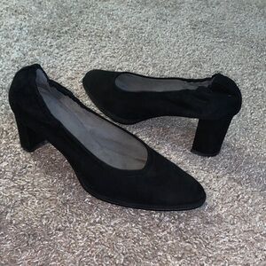 Black suede SW block heel pump, women’s shoe size 8.5